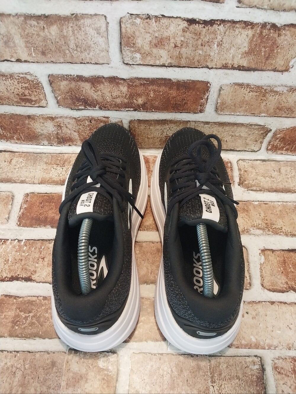 Pre-owned 2024 Brooks Ghost Max 2 - Picture 6 of 13
